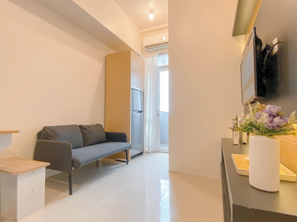 Woodlight 2Br At Vasanta Innopark Apartment