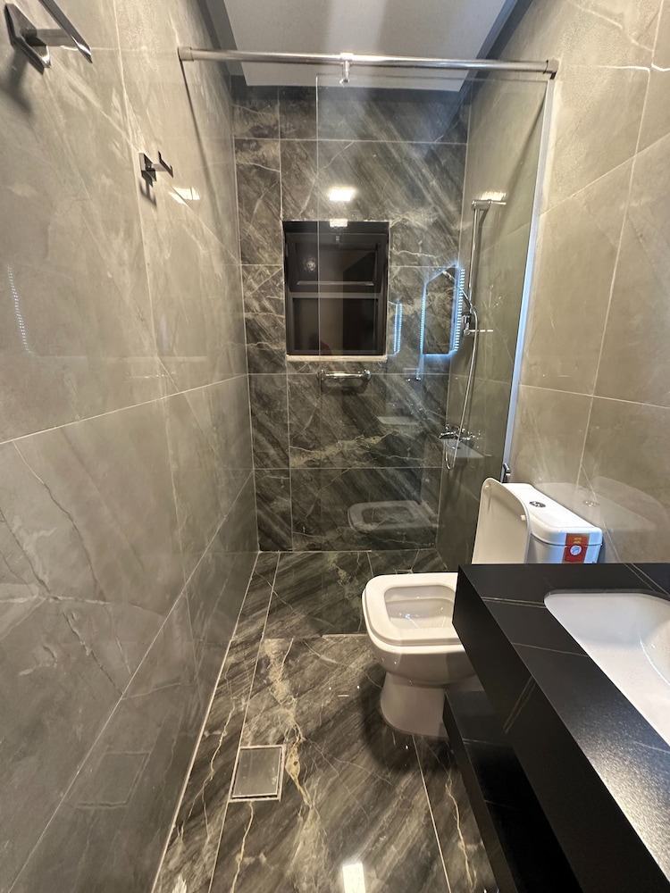 Charming Amman Apartment for Rent - Entire Ho