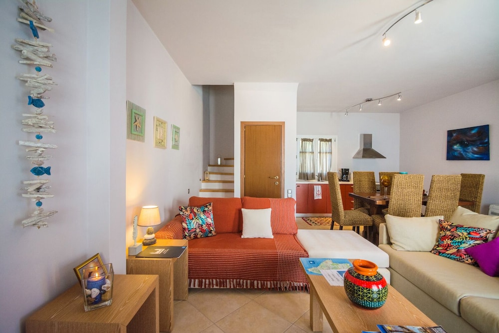 Castri Village - Kythira Quality Resort