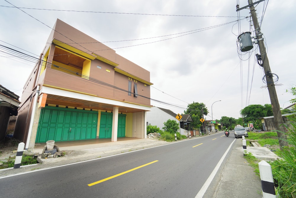 Berkah Guest House Prambanan By ARBA