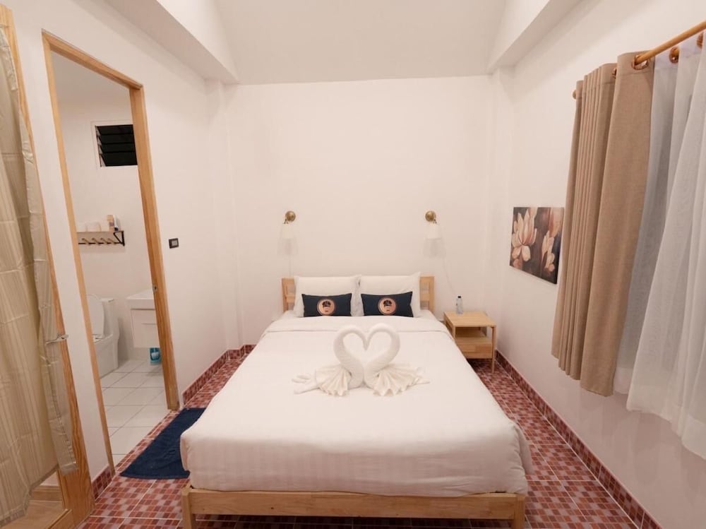 RIM HuaHin Villa By RoomQuest view 3