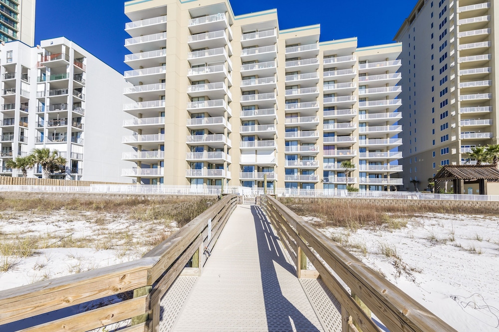 Romar Place Condos