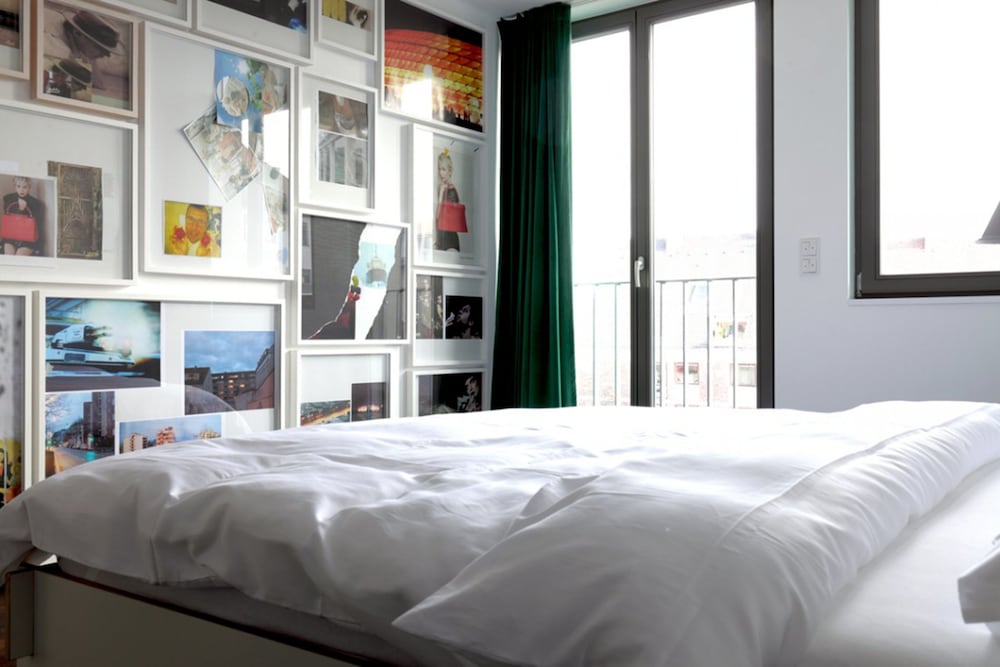 Nuremberg Vacations - No Shoes Hotel And Green Bar - Property Image 34