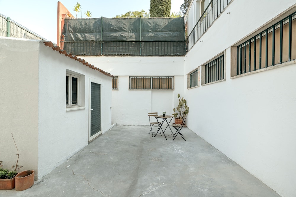Estrela House II by Homing