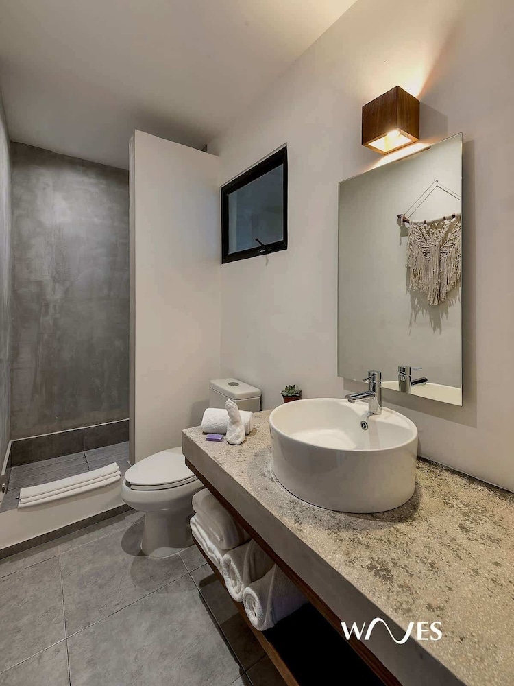 Great Located Luminous Loft