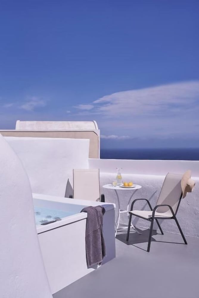 Fava Eco Suites