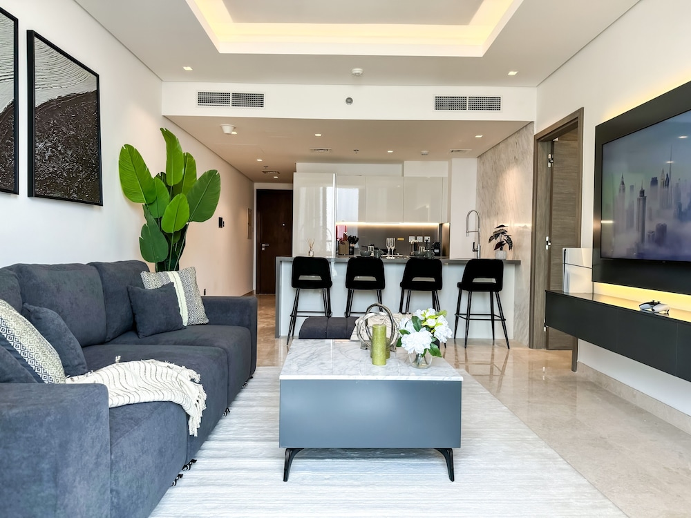 High Floor Burj Khalifa View Apartment