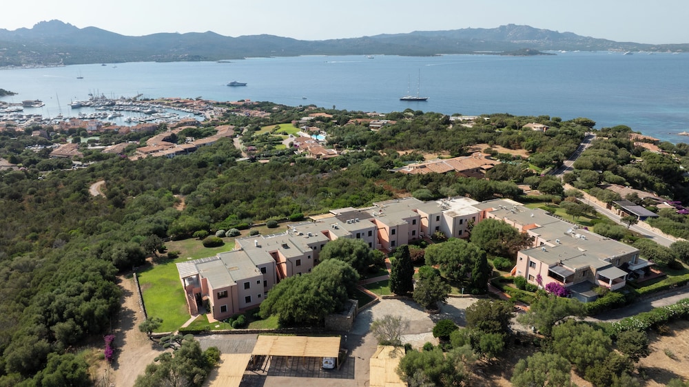 Terrazza al Poggio Vista Mare by Wonderful Italy