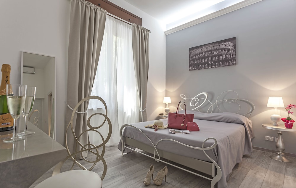 Hotel Rome Eco Suites - Image 1