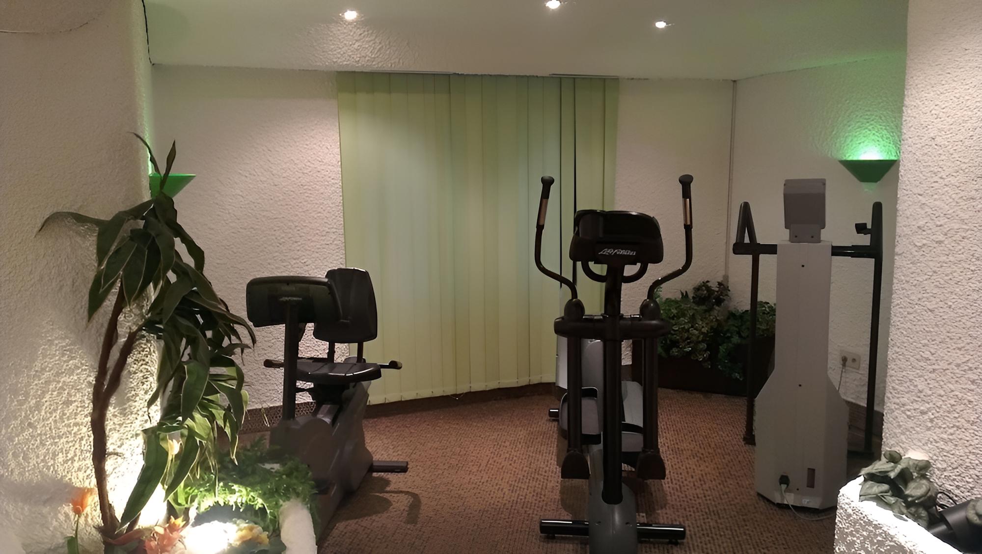 Stuttgart Vacations - Plaza Kongresshotel Europe Stuttgart - Property Image 4