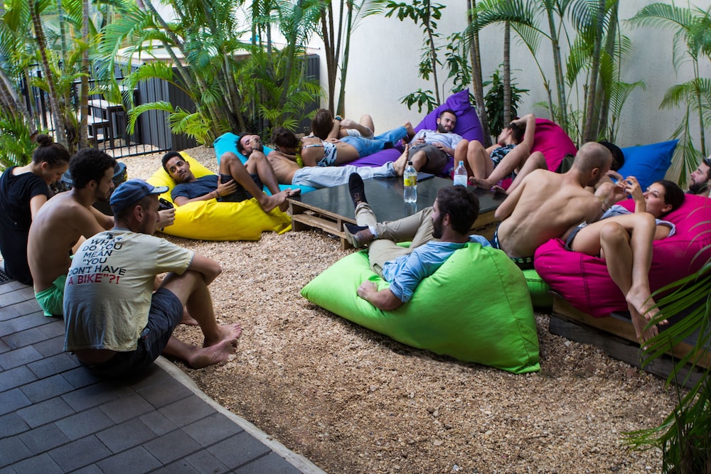 Down Under Hostels on Harriet - Image 4