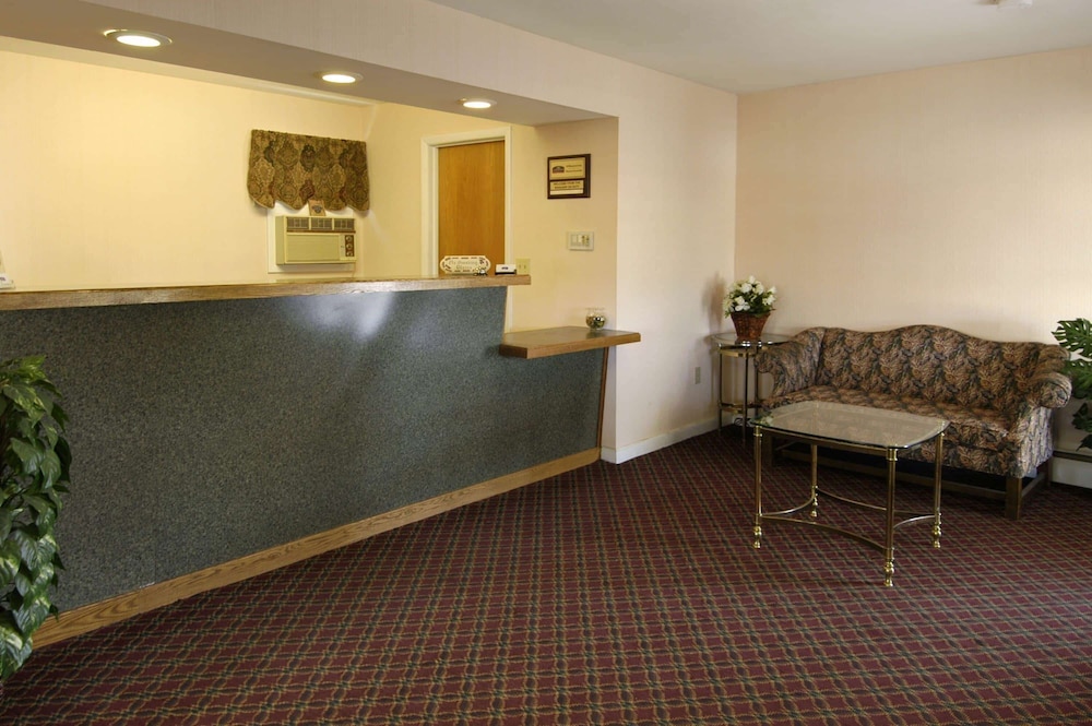 Howard Johnson by Wyndham Williamstown view 3
