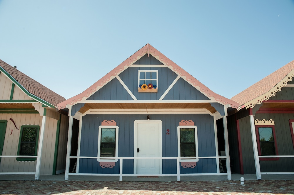 Yellow Rose Inn