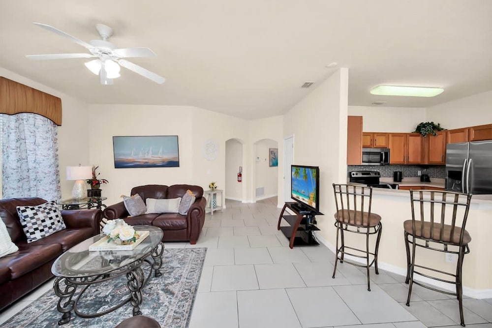 Near Disney Amazing 5 Bd Home - Private Pool