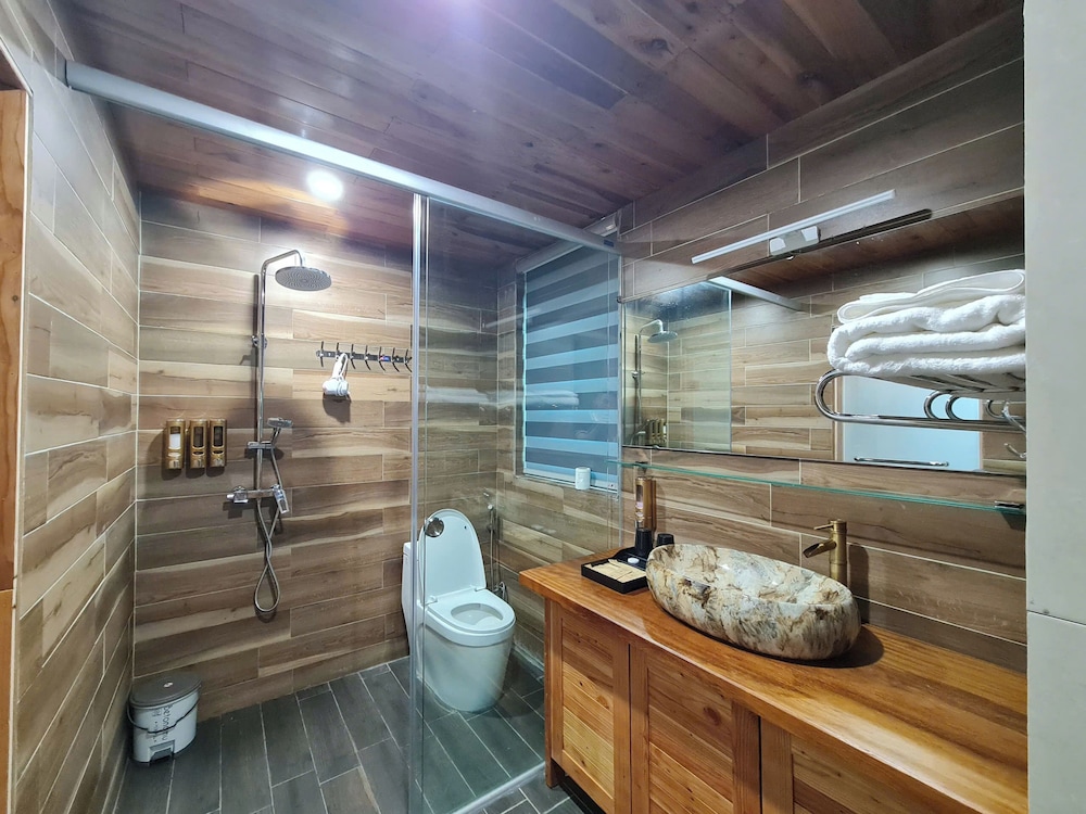Kovie Hoa Lac Xanh Resort