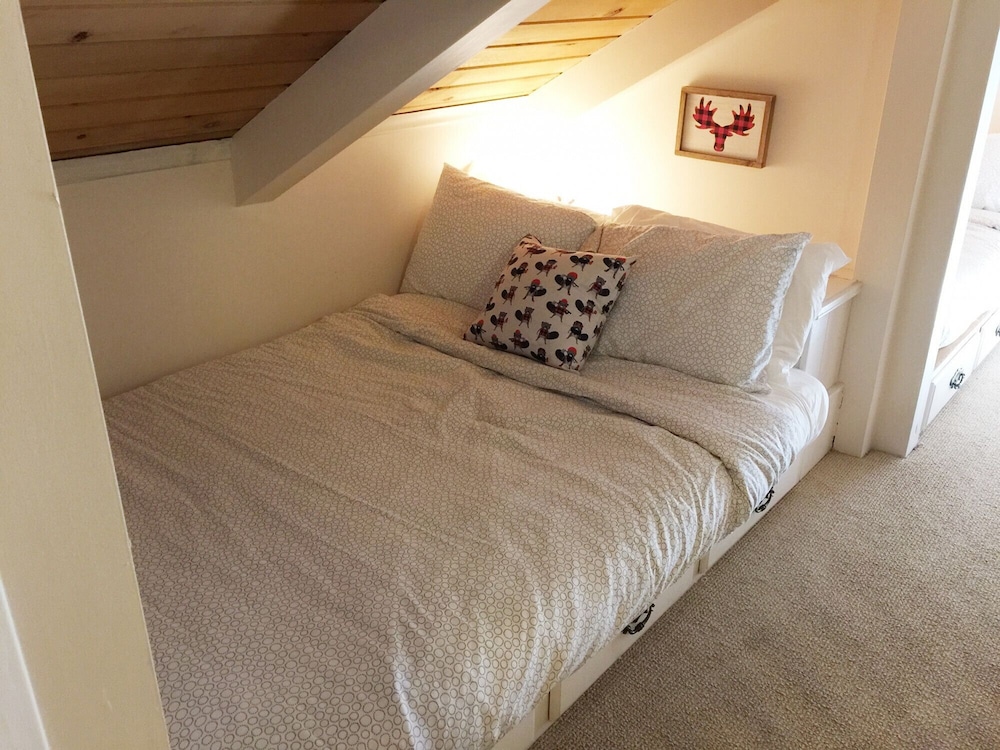 Mt Baker Lodging Cabin 66 Sleeps 10