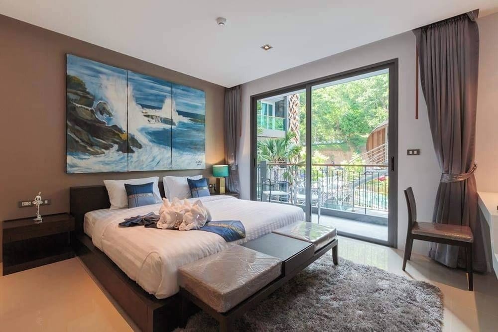 Emerald 521 - Studio With Balcony and Shared Pool view 3