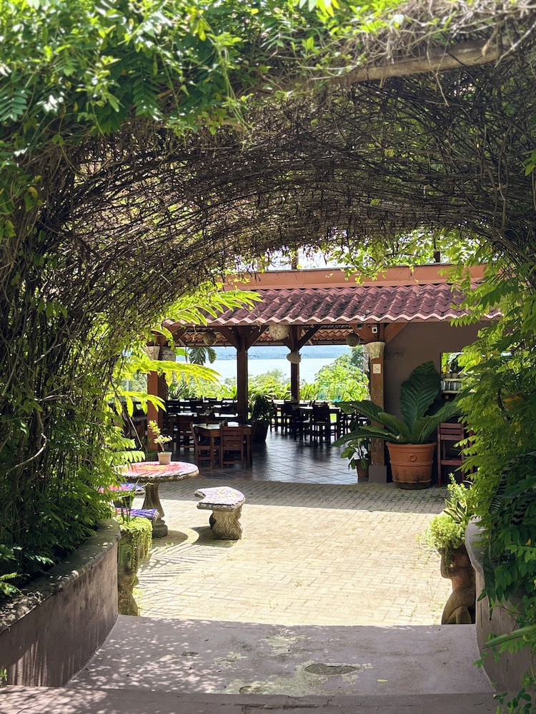 Svastha Yoga & Ayurveda Cafe