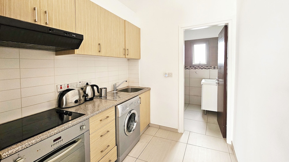 Phaedrus Living Ledras Residences 104