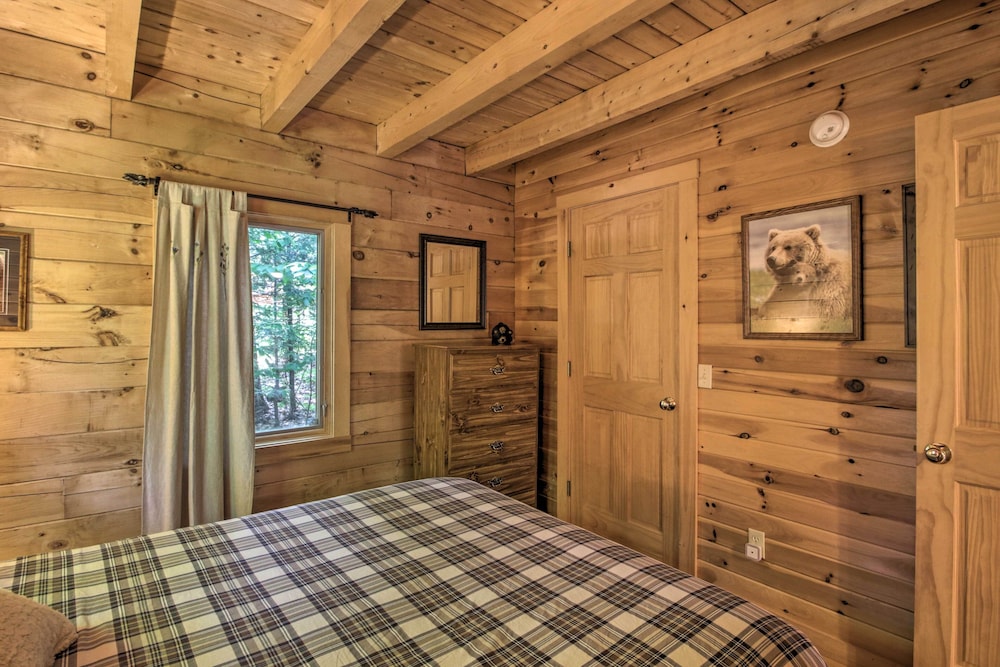Updated Log Cabin Near Story Land & Diana's Baths! view 5