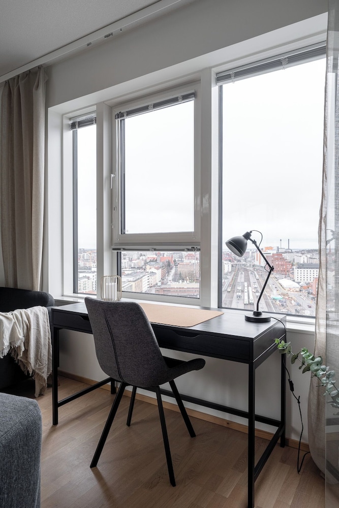 12th Floor Sauna Retreat with Views