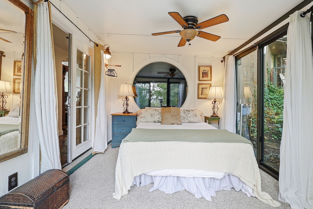 Adventure Alexander Valley Lodge With Pool & Hot Tub 6 Bedroom Villa