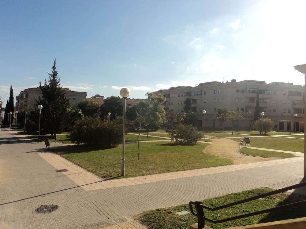Apartamentos Jardines del Tempul II