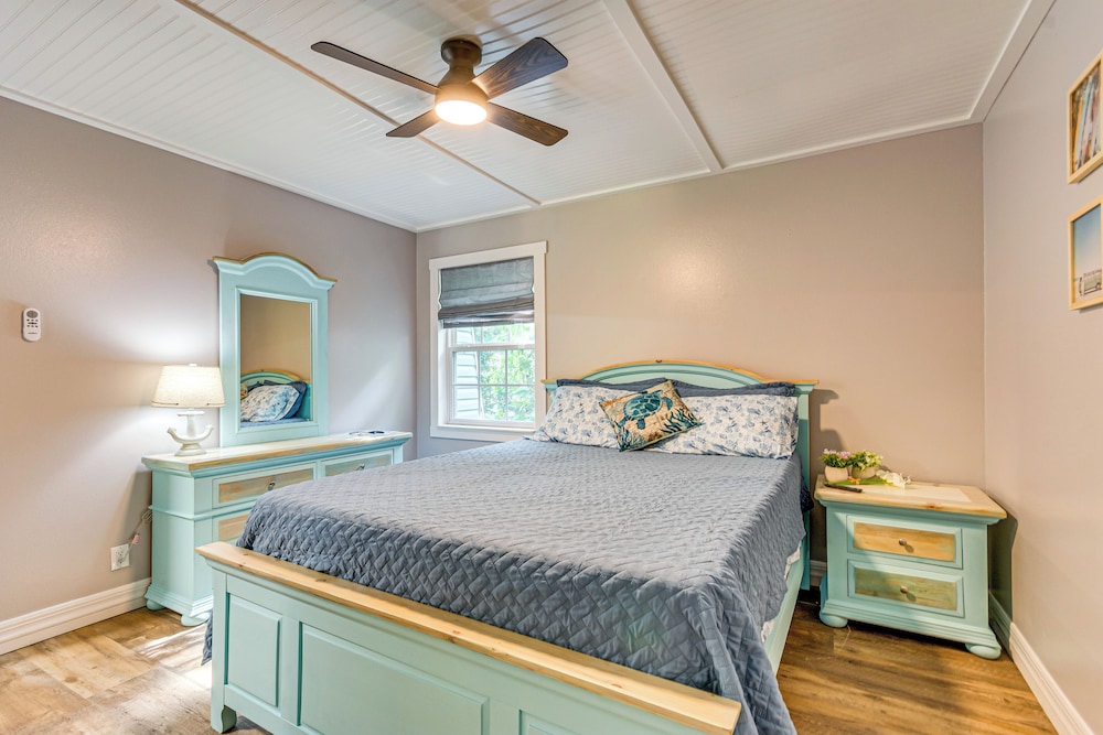 Bayfront Milton Retreat With Dock & Game Room