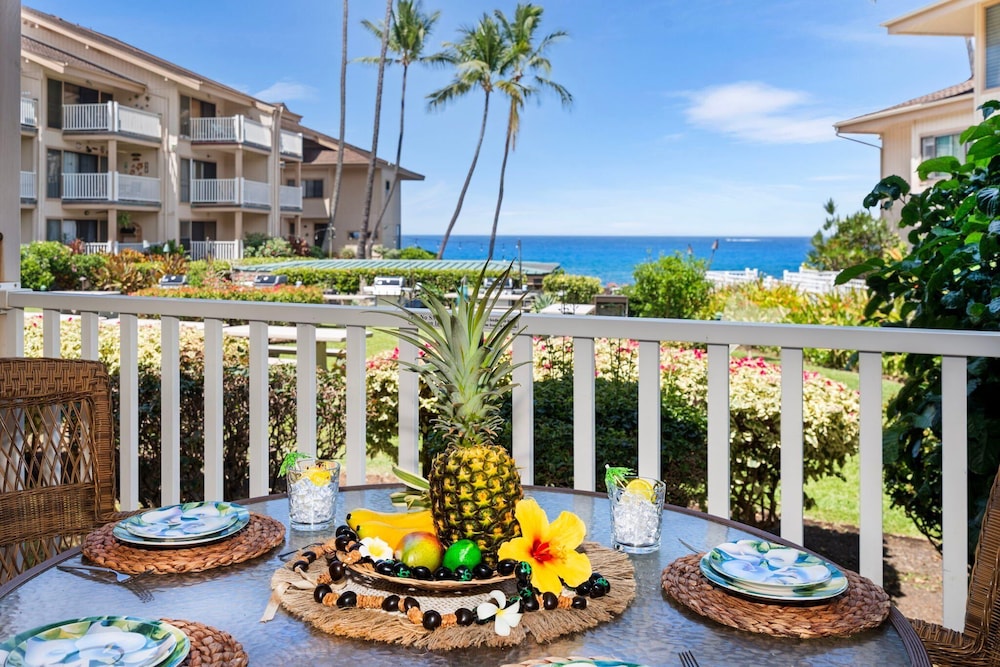 Ocean View - Pool & BBQ Area - Vrkcv
