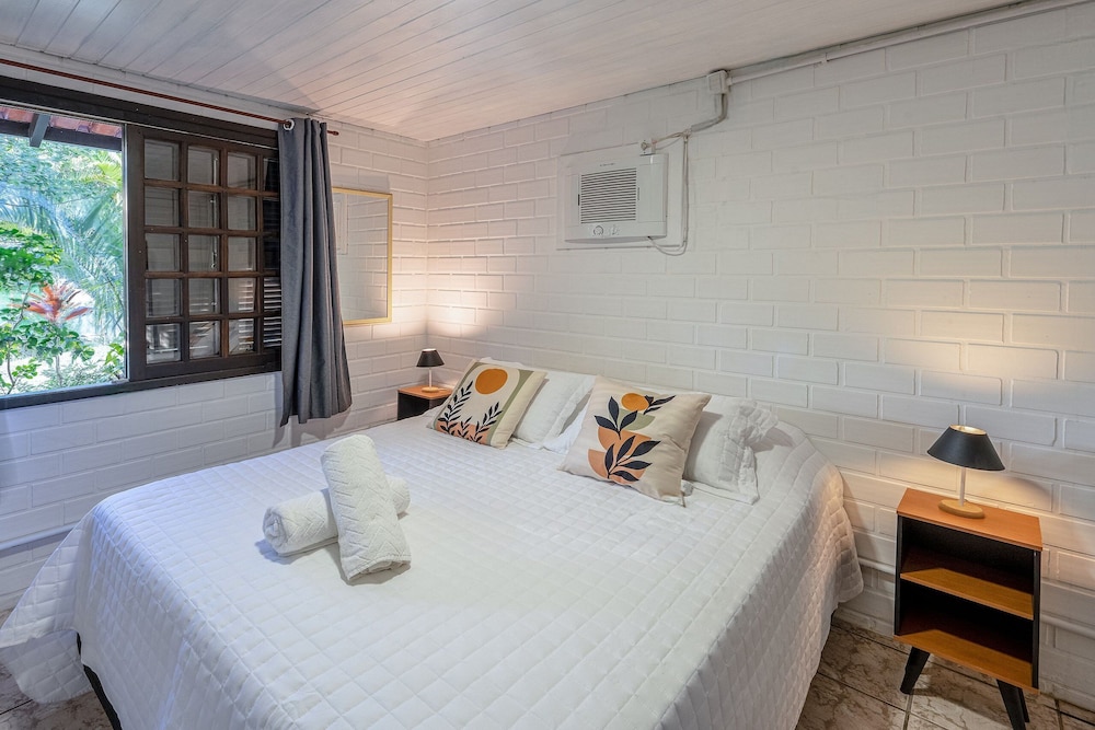 Casas Valley Design - Praia do Rosa - SC