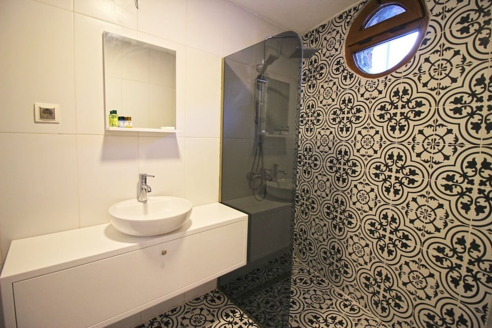 İkizler Otel Bozcaada - Image 17