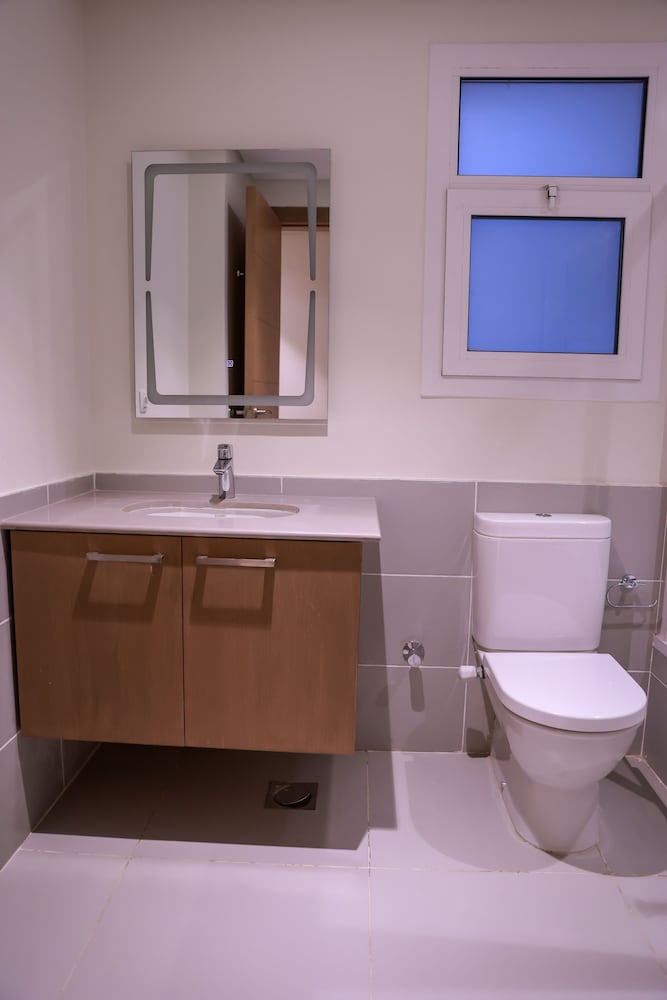 4 BDR Apt. - Boulevard Mivida view 5