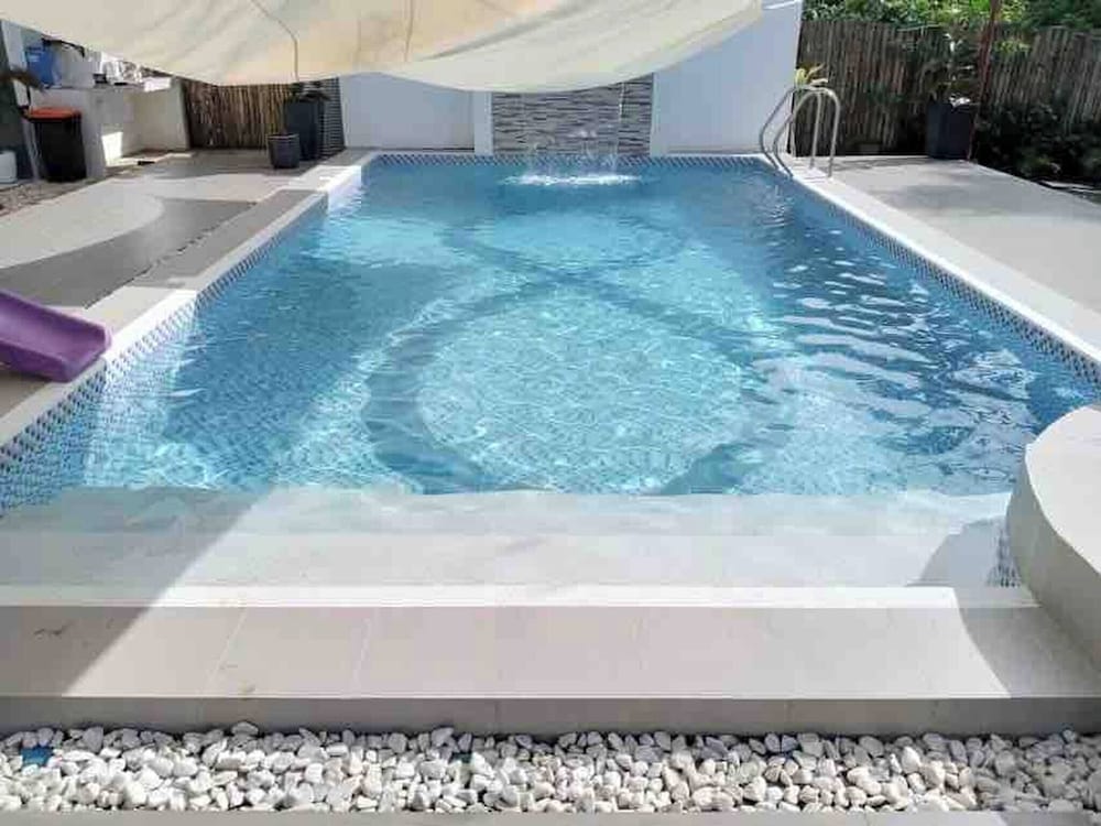 Serene Farmhouse Retreat in Alfonso, Cavite - Perfect for Family Getaways