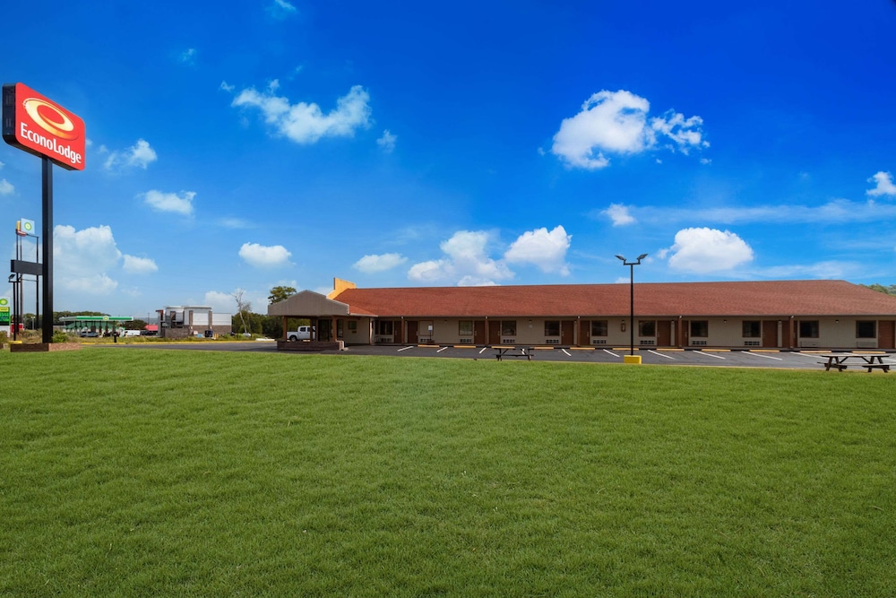 Econo Lodge Cornersville I-65