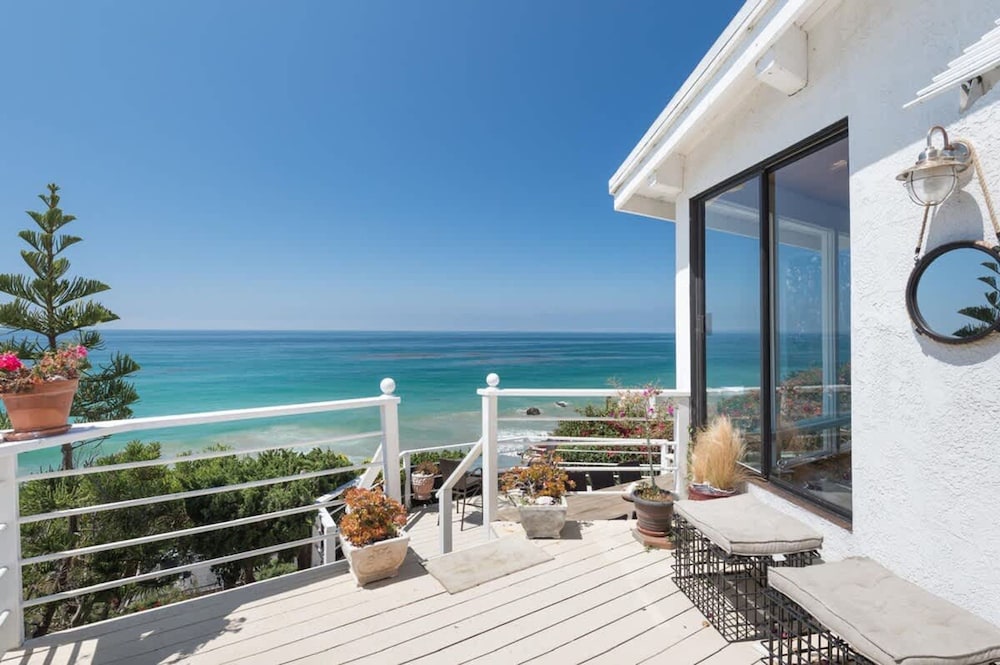 Malibu Retreat w Beach Access and Ocean View