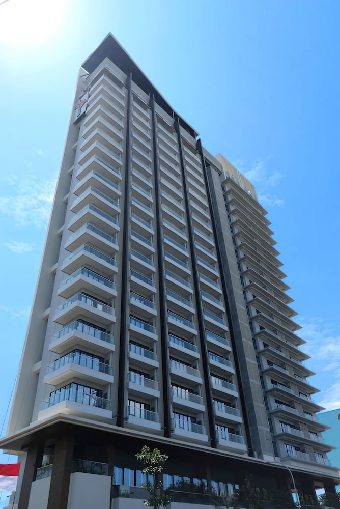 Capitol Prism Sky Suites