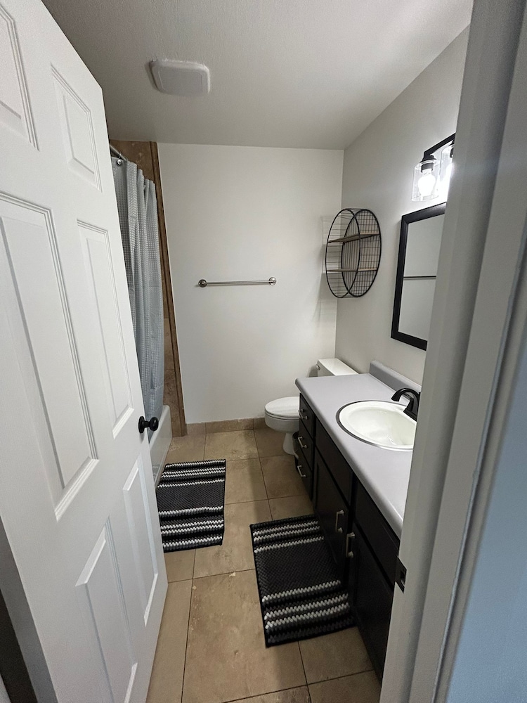 CB&M Downtown Suites