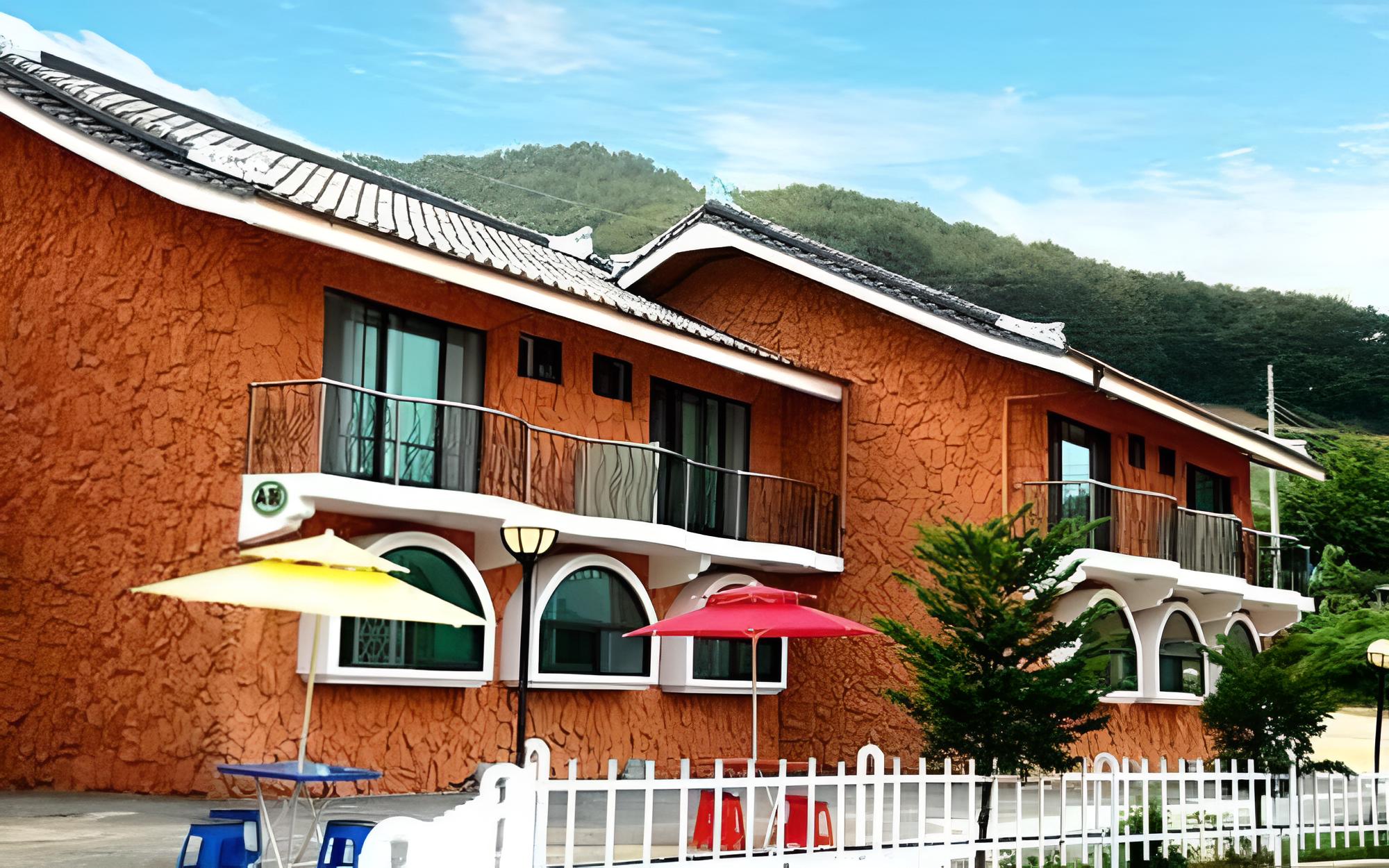 Muju Family House Pension view 3