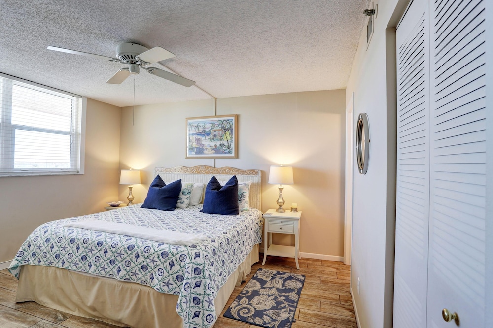 Surfside South #312