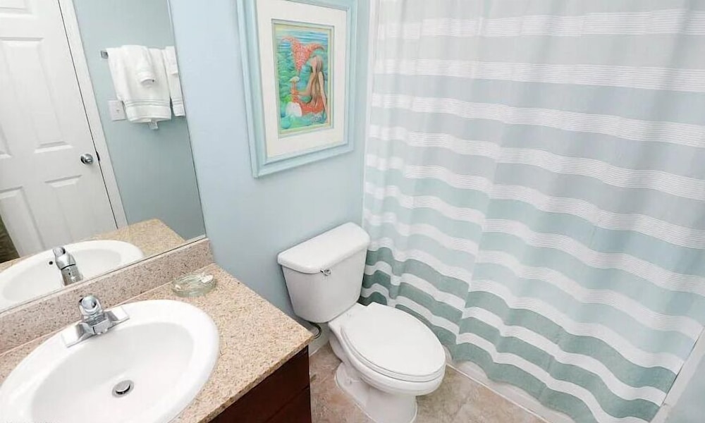 Laketown Wharf 331