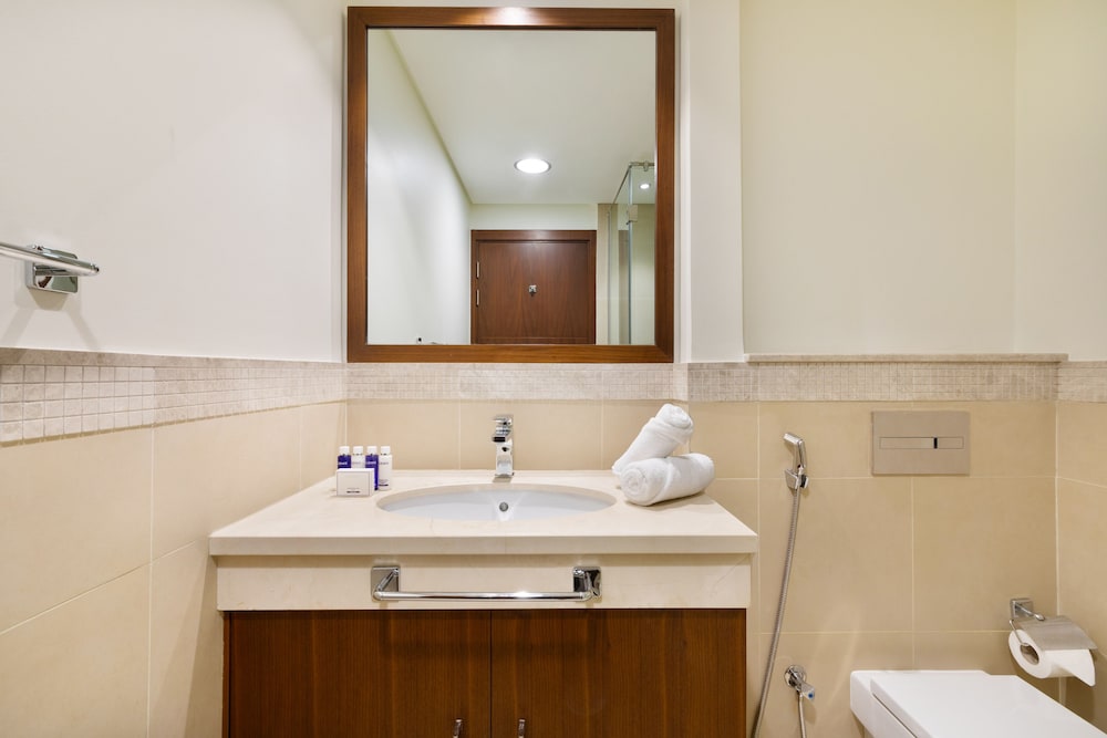 Maison Privee - 5 stars Apt in Architectural Marvel of Dubai