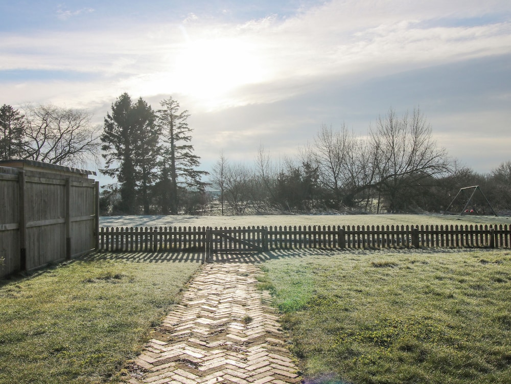 Millstone Cottages - Middle Cottage