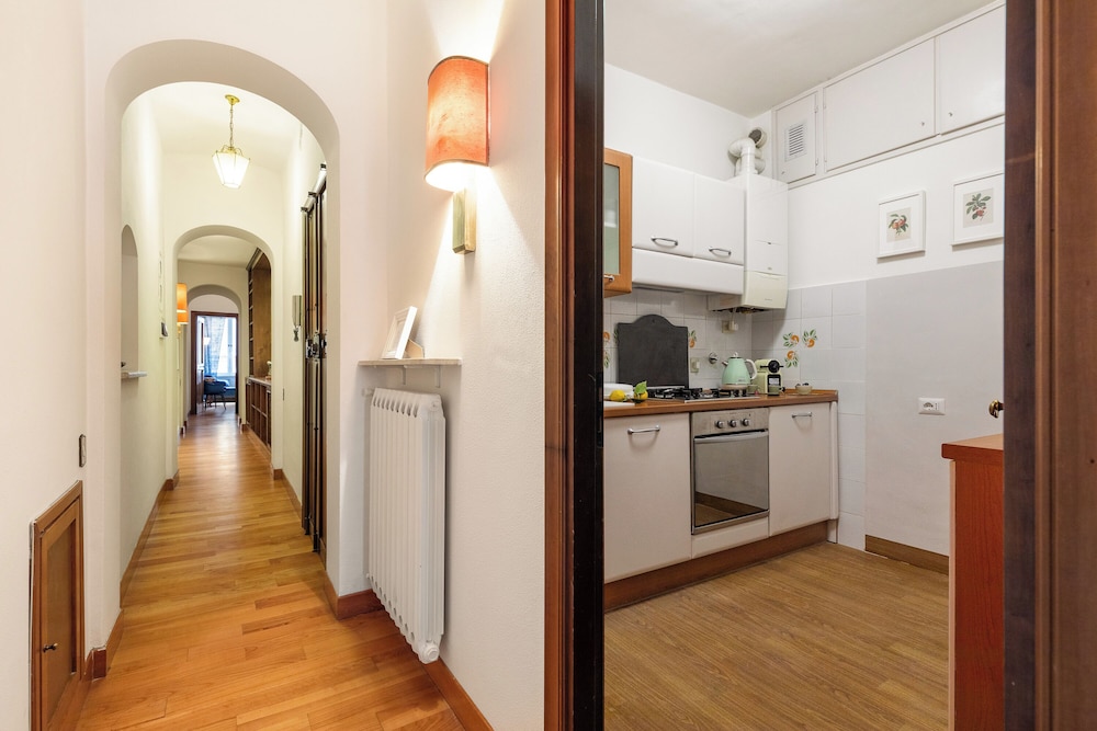 Monti Apartments