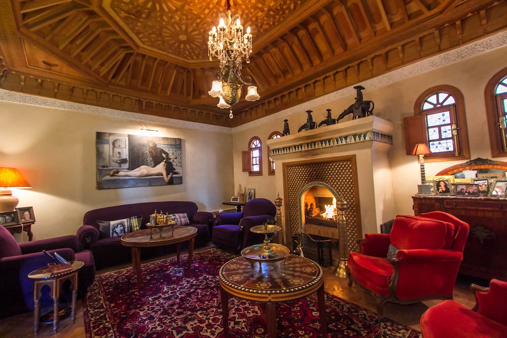 lounge