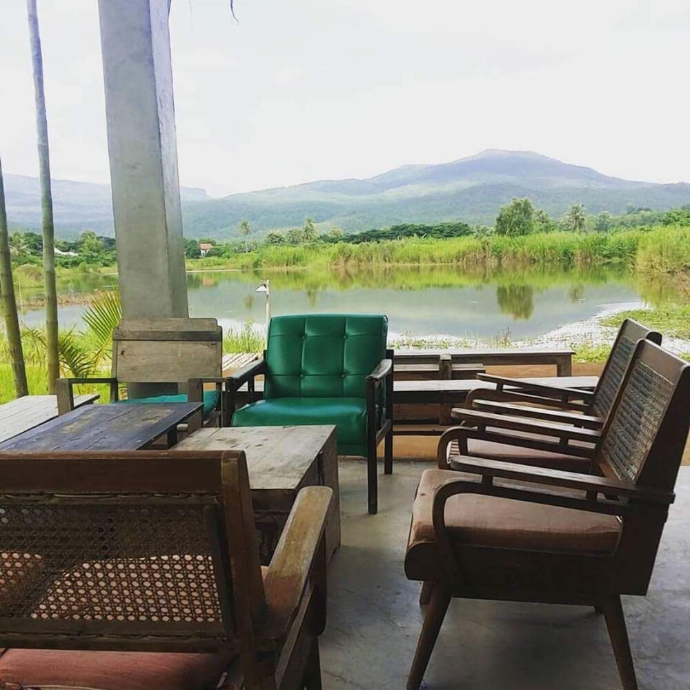 Phu-Anna Eco House