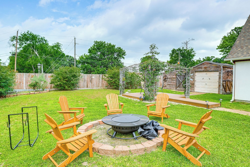 Private Backyard Oasis: Spacious Home in Humble!