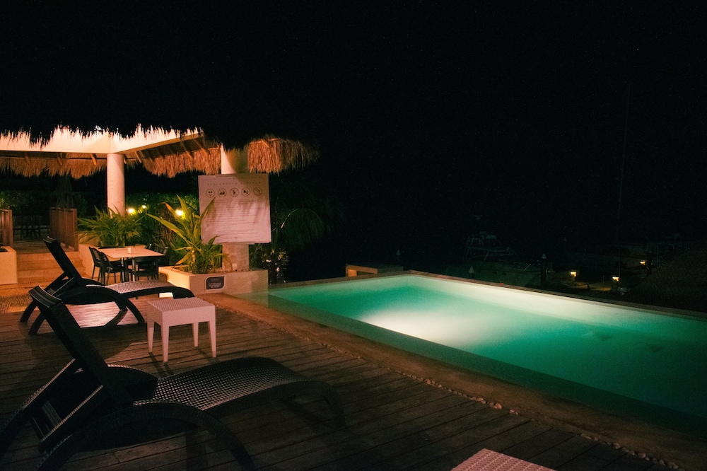 Grand Marina Hotel