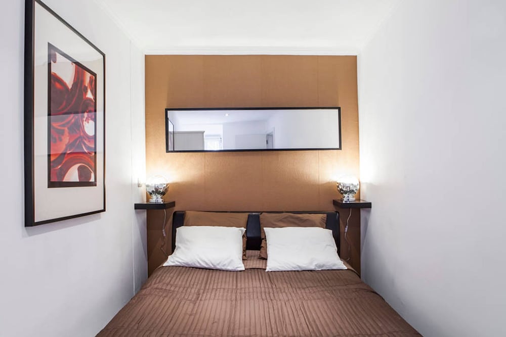 Designer Apartment in Chiado