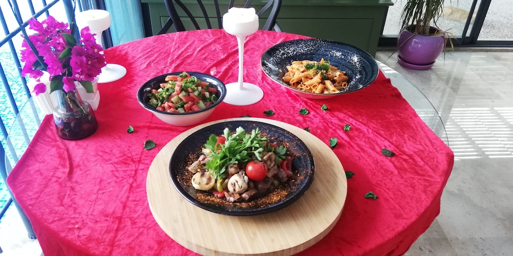 Nun By Laren Hotels - Image 86