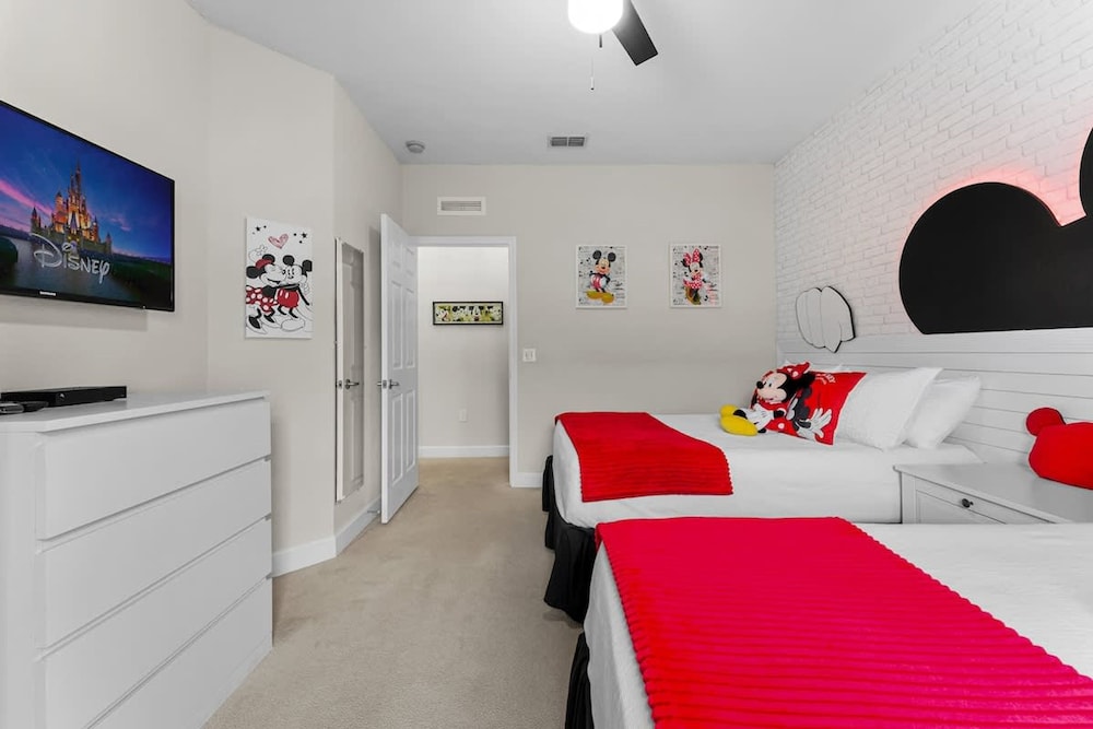 Themed Bedrooms Disney Area 3BR